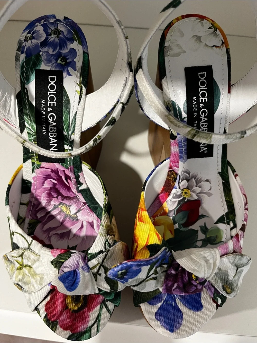 Dolce & Gabbana Floral Block Heel Sandals - White/Multi - NEVER worn